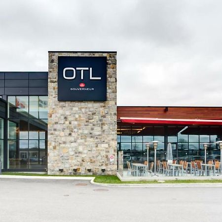 Otl Gouverneur Chicoutimi Buitenkant foto OTL